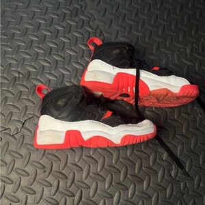 Nike Jordan Black and Red Sneakers Athletic Design